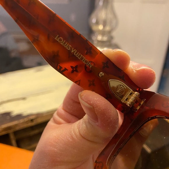 Louis Vuitton Blade Square Sunglasses - Picture 5 of 9